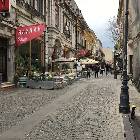 Old City Center Designer Apartment